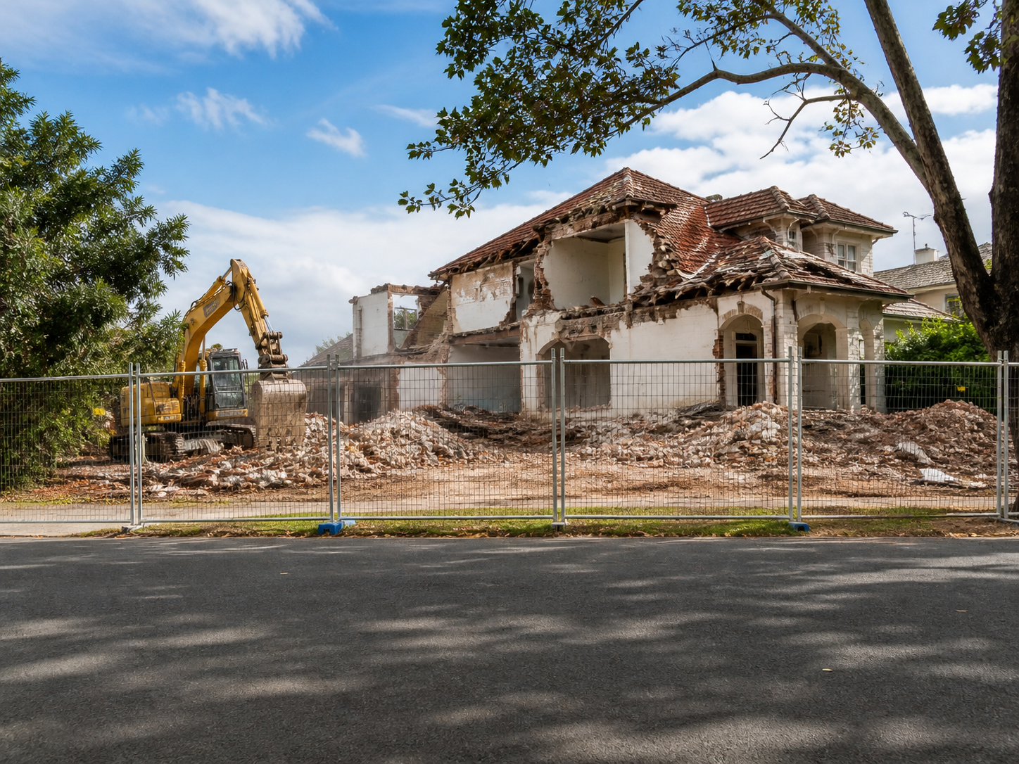 Why Derelict Sydney Homes Are the New Goldmine for Smart Developers (Not Just Auction Bidders)